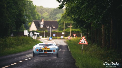 201---KjsY39n---Ford-GT40ae27efad7dba5a76.jpg