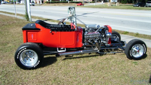 215---tkMpszH---Ford-T-Bucket03826ef27823cb09.jpg