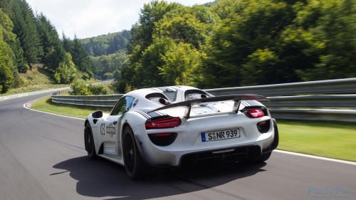 431---Kxb1g6I---Porsche-918-Spyder0d96b4fb34f9246c.jpg