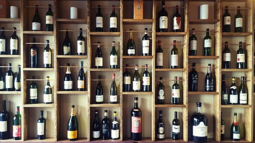 Tasting-Room52bc184c5231dca8.jpg